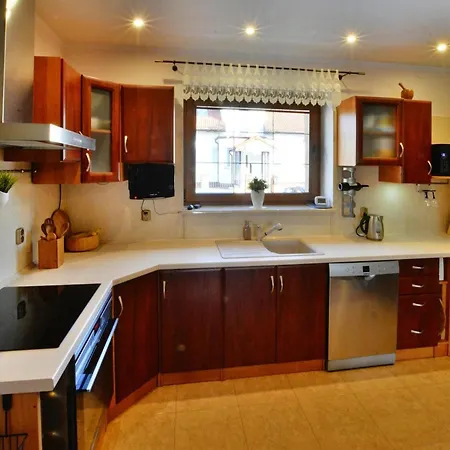 בית נופש Large, Comfortable With A Terrace *